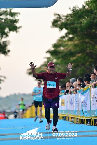 Race photo from KBP City Run 2024