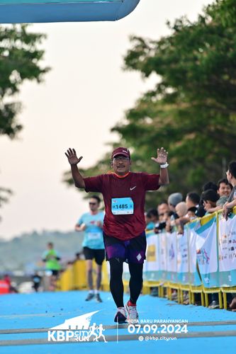 Race photo from KBP City Run 2024