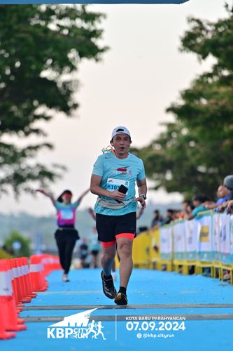 Race photo from KBP City Run 2024
