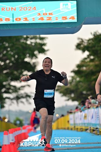 Race photo from KBP City Run 2024