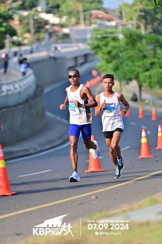 Race photo from KBP City Run 2024