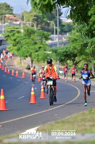 Race photo from KBP City Run 2024