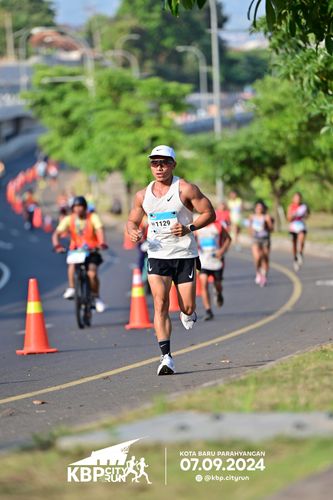 Race photo from KBP City Run 2024
