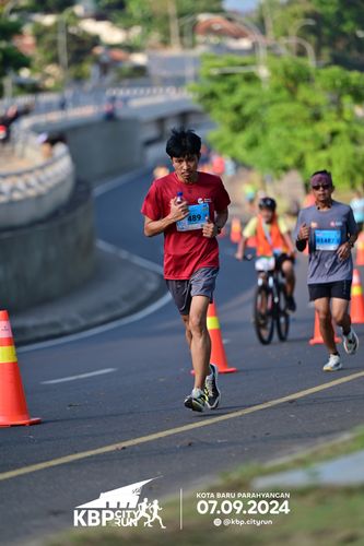 Race photo from KBP City Run 2024