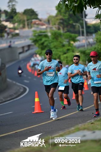 Race photo from KBP City Run 2024
