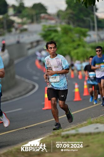 Race photo from KBP City Run 2024