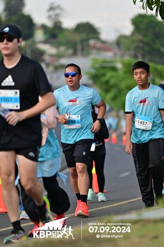 Race photo from KBP City Run 2024