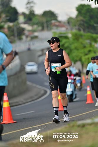 Race photo from KBP City Run 2024