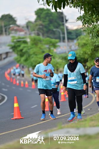 Race photo from KBP City Run 2024