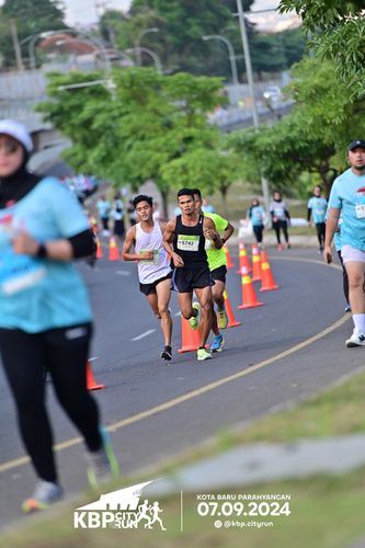Race photo from KBP City Run 2024