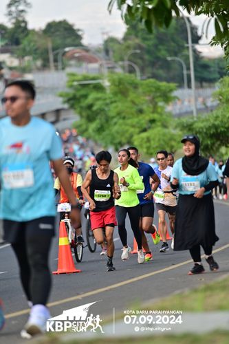 Race photo from KBP City Run 2024