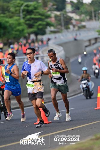 Race photo from KBP City Run 2024
