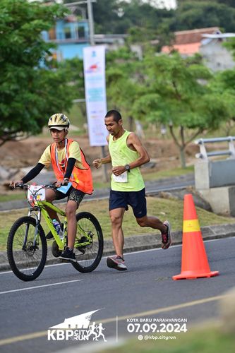 Race photo from KBP City Run 2024
