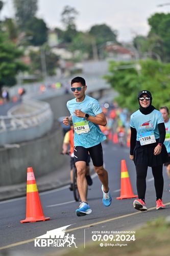 Race photo from KBP City Run 2024