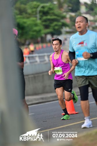 Race photo from KBP City Run 2024