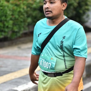 Race photo from BAUR RUN 2025