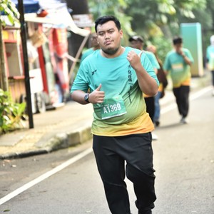 Race photo from BAUR RUN 2025
