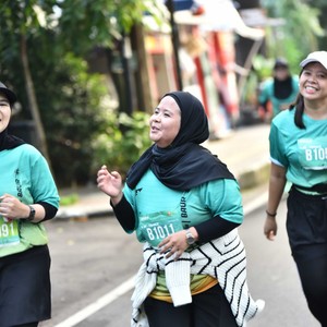 Race photo from BAUR RUN 2025