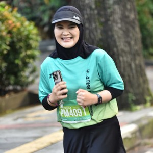 Race photo from BAUR RUN 2025