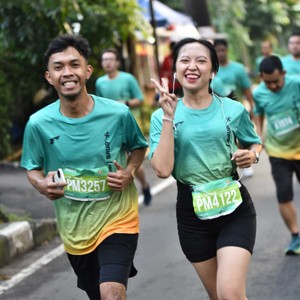 Race photo from BAUR RUN 2025
