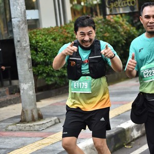Race photo from BAUR RUN 2025