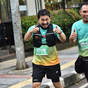 Race photo from BAUR RUN 2025
