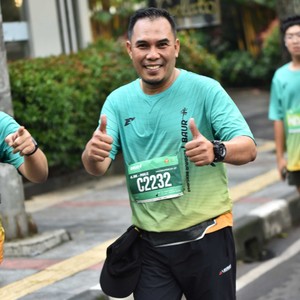 Race photo from BAUR RUN 2025