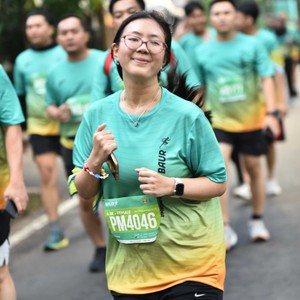 Race photo from BAUR RUN 2025