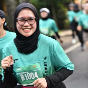 Race photo from BAUR RUN 2025