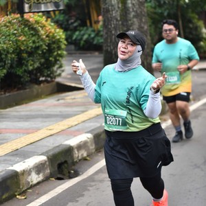 Race photo from BAUR RUN 2025