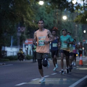 Race photo from BAUR RUN 2025