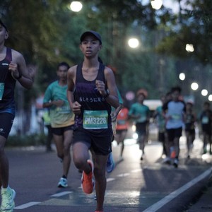 Race photo from BAUR RUN 2025