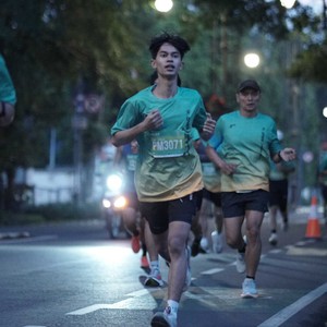 Race photo from BAUR RUN 2025