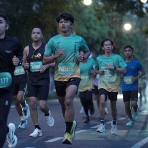 Race photo from BAUR RUN 2025