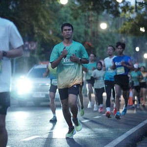 Race photo from BAUR RUN 2025