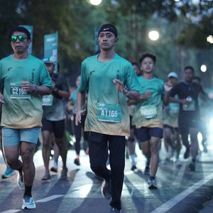 Race photo from BAUR RUN 2025