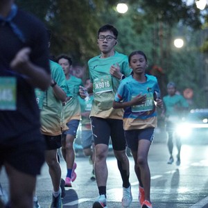 Race photo from BAUR RUN 2025