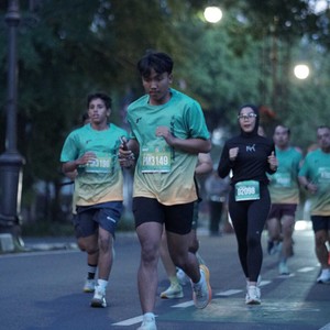 Race photo from BAUR RUN 2025