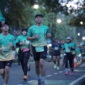 Race photo from BAUR RUN 2025