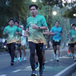 Race photo from BAUR RUN 2025