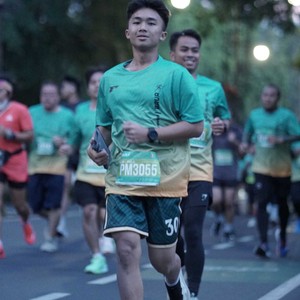 Race photo from BAUR RUN 2025
