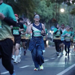 Race photo from BAUR RUN 2025