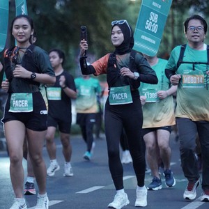 Race photo from BAUR RUN 2025