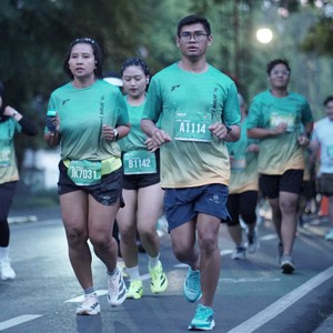 Race photo from BAUR RUN 2025