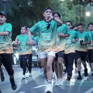 Race photo from BAUR RUN 2025