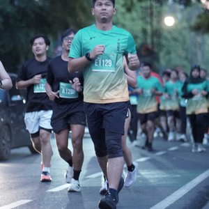 Race photo from BAUR RUN 2025
