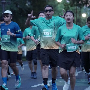 Race photo from BAUR RUN 2025