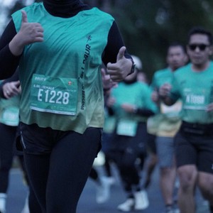 Race photo from BAUR RUN 2025