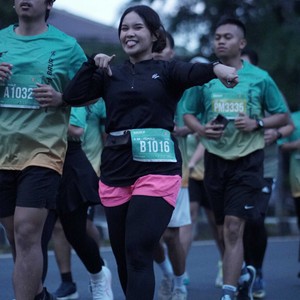 Race photo from BAUR RUN 2025