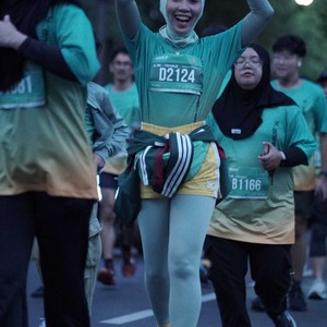 Race photo from BAUR RUN 2025